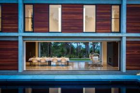 Villa Gris I Private Properties